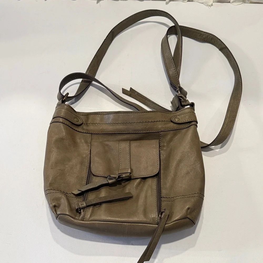 Born Crossbody Bag in Olive Brown